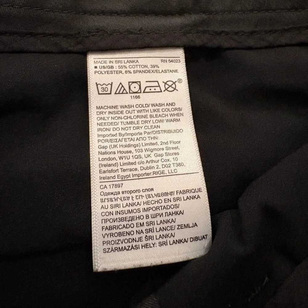Banana Republic Mens 9